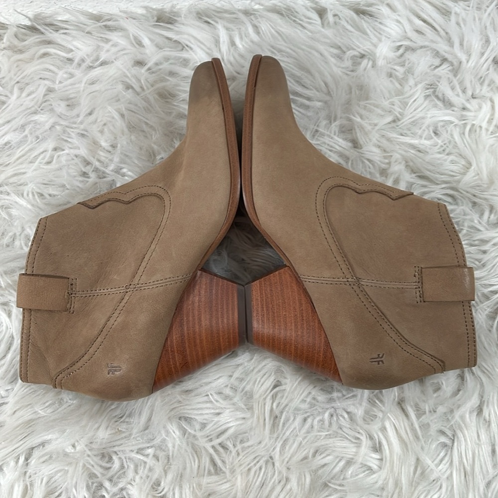 FRYE Reina Bootie 79258 Leather Brown Nubuck Slip On Ankle Booties Boots Sz 8.5 - Picture 9 of 16